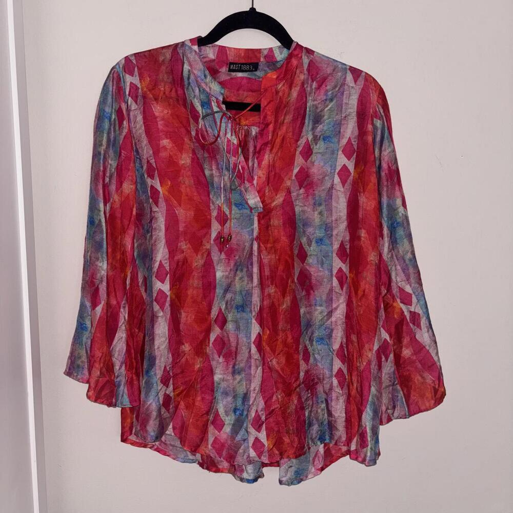 💕Mast 1883 Semi Sheer Soft Geometric Print Flare Sleeve Blouse